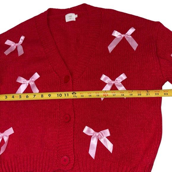 LUNA IVY Red Sweater with Pink Bows sz Medium - Picture 6 of 7